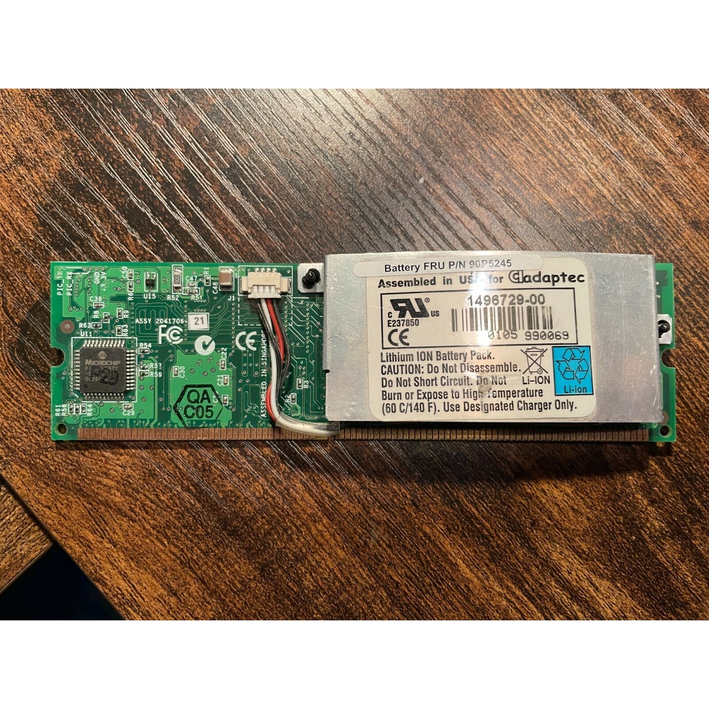 Adaptec ATB-100, Fab 2041707-00 Rev C Chip With Battery back side view with battery