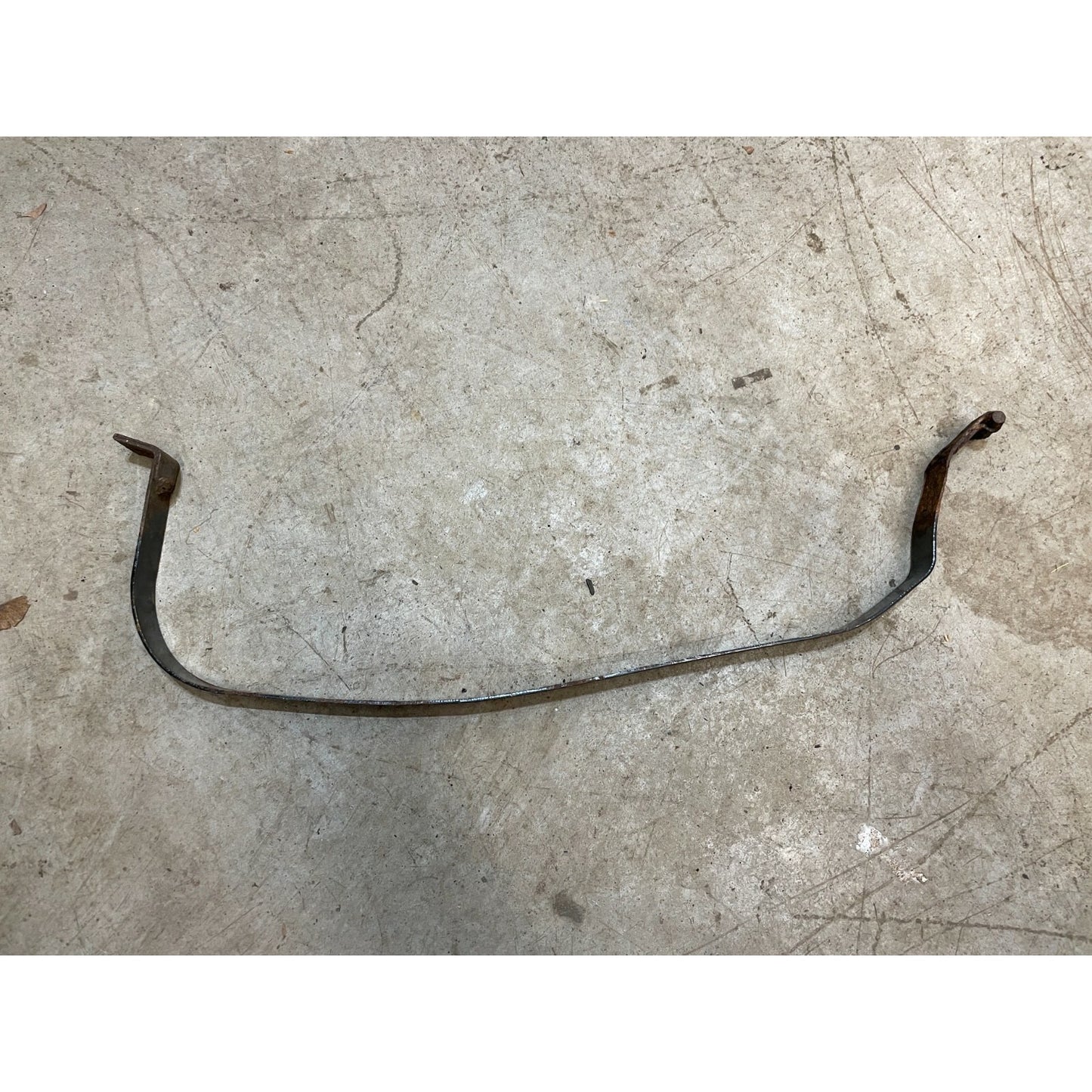1997-2001 Jeep Cherokee OEM Gas Fuel Tank Strap Bracket A11 side view