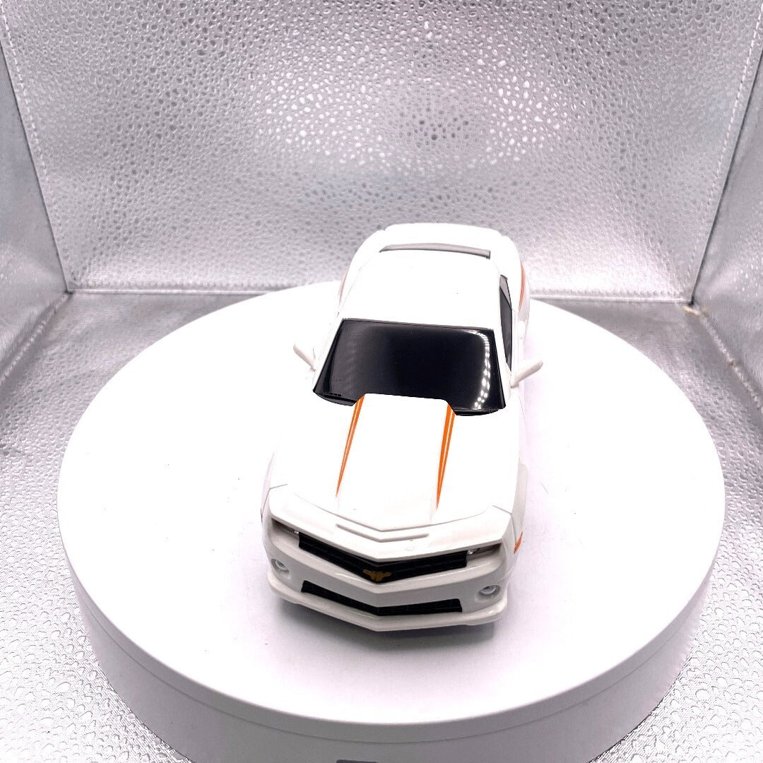 2012 Camaro Copo Die Cast RC White, Scale: 1/24, Car ONLY front end