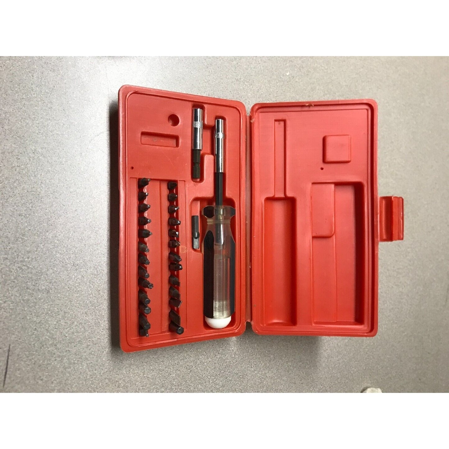 Screwdriver Set with Assortment of Bits