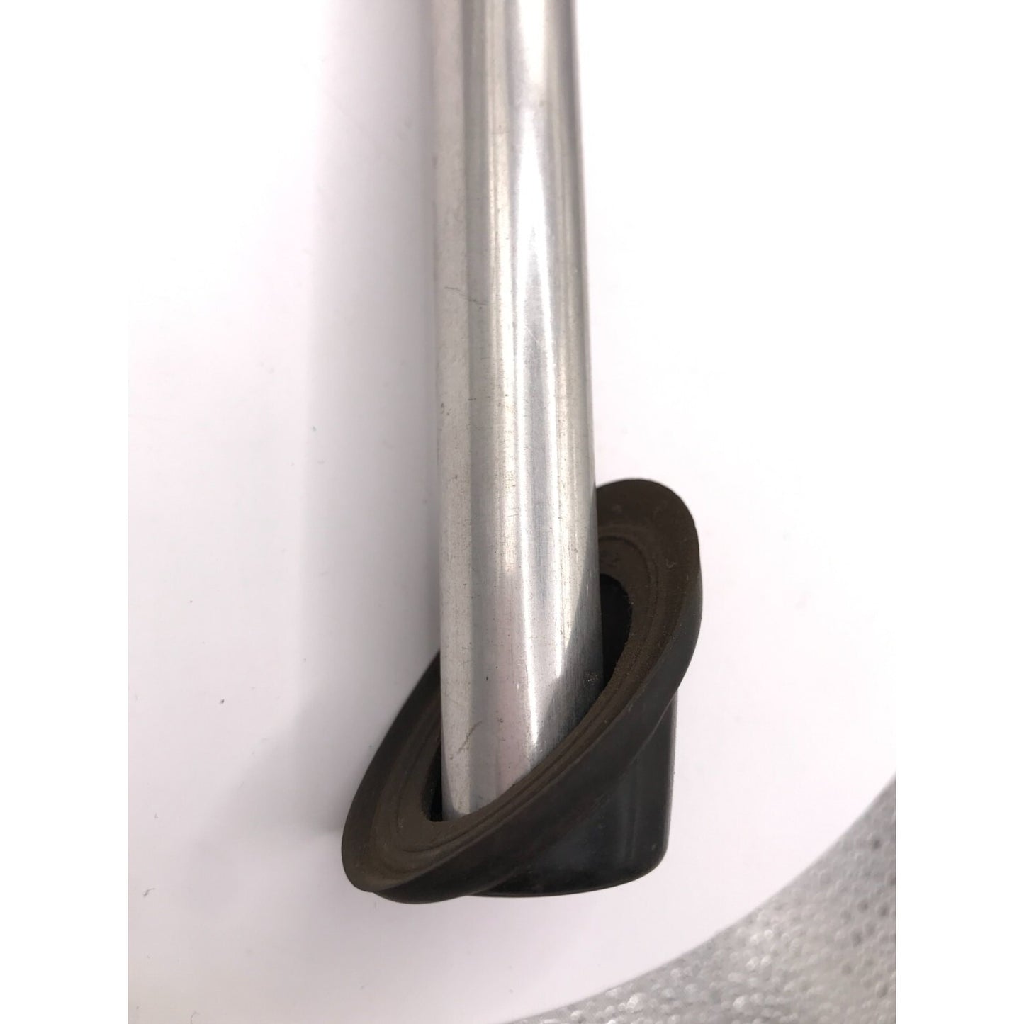 Honda 39179-SF1-A01 closeup of end