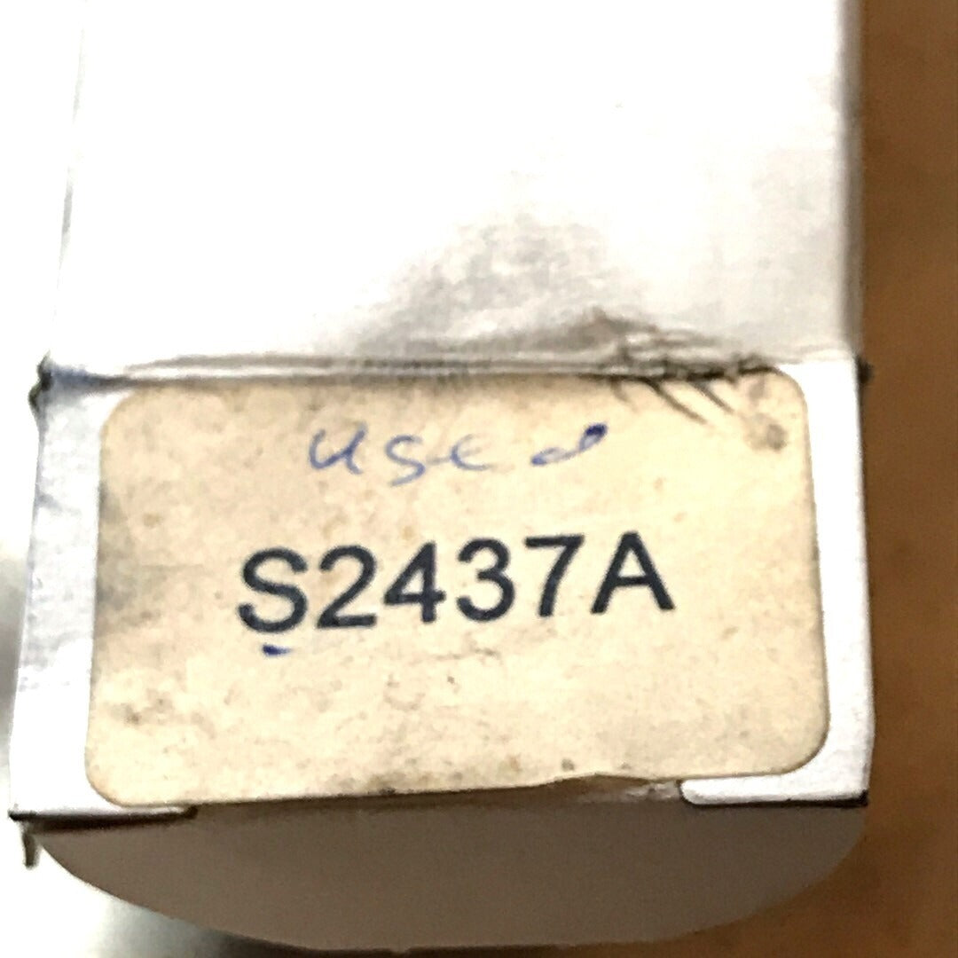 Standard Ignition points set S2437A label closeup
