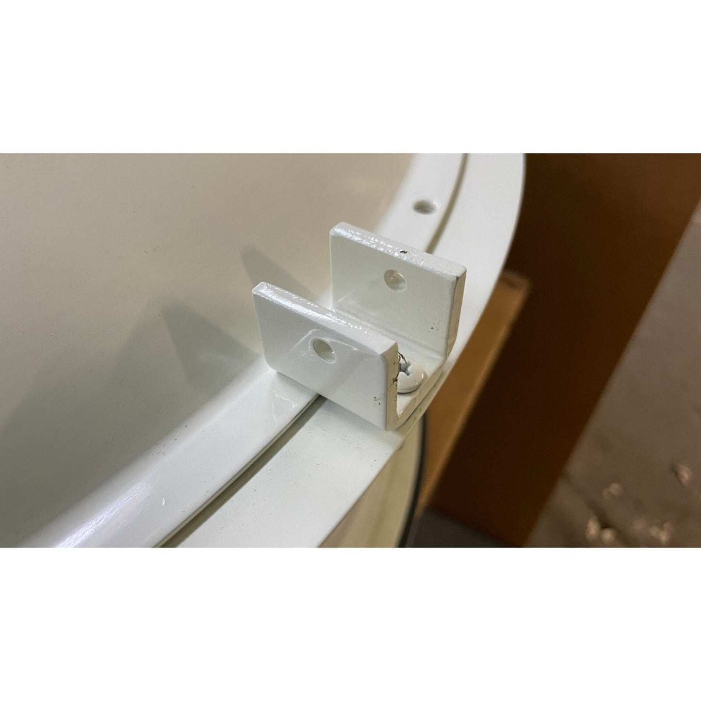2ft 40GHz Antenna Waveguide Input with Radome connector closeup