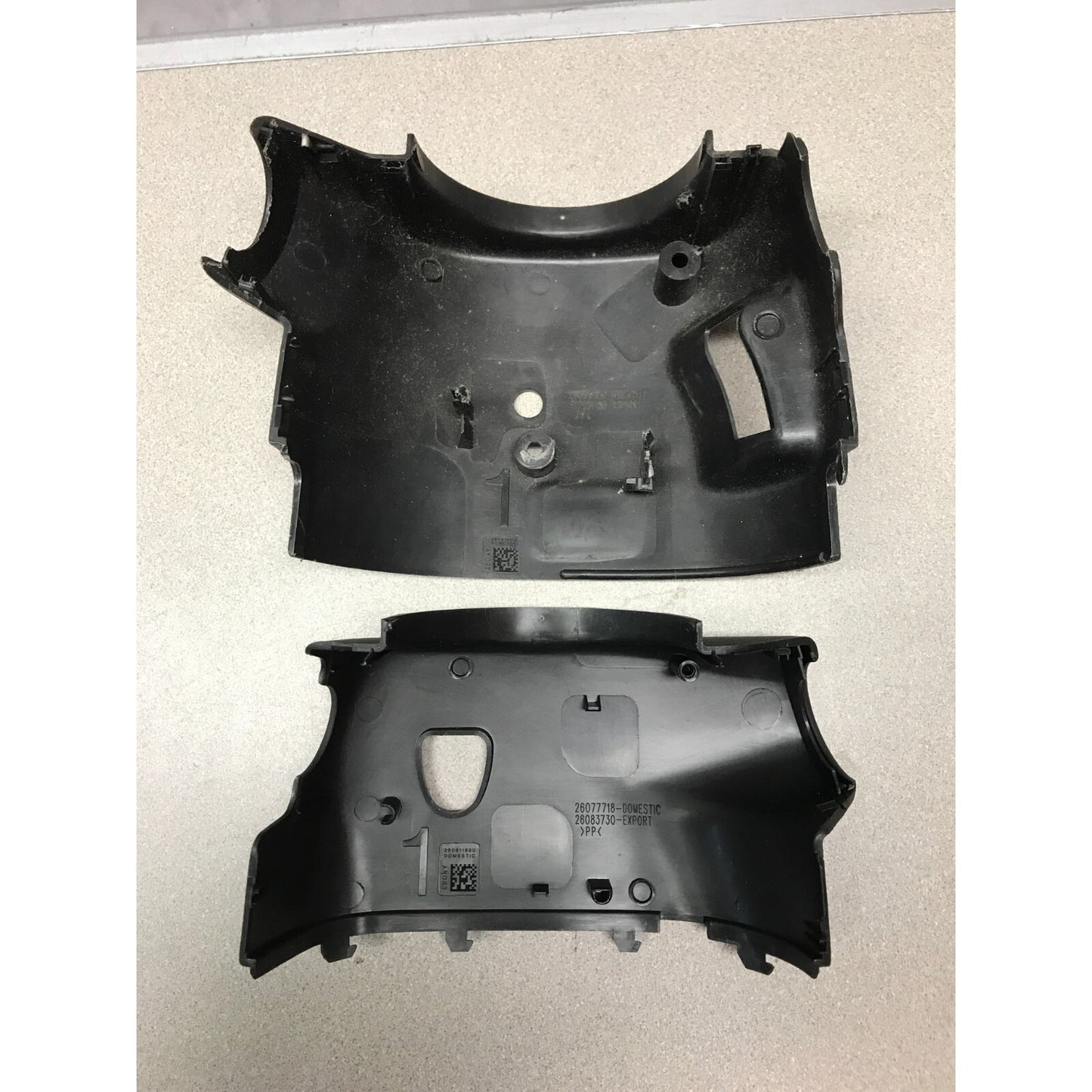 GM Ebony Steering Column Trim Cover 26077718 26081158 inside view