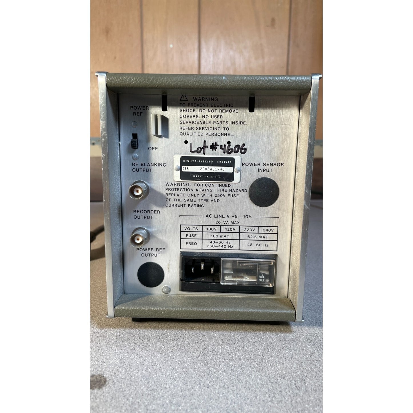 HP 435B Power Meter back panel with connections