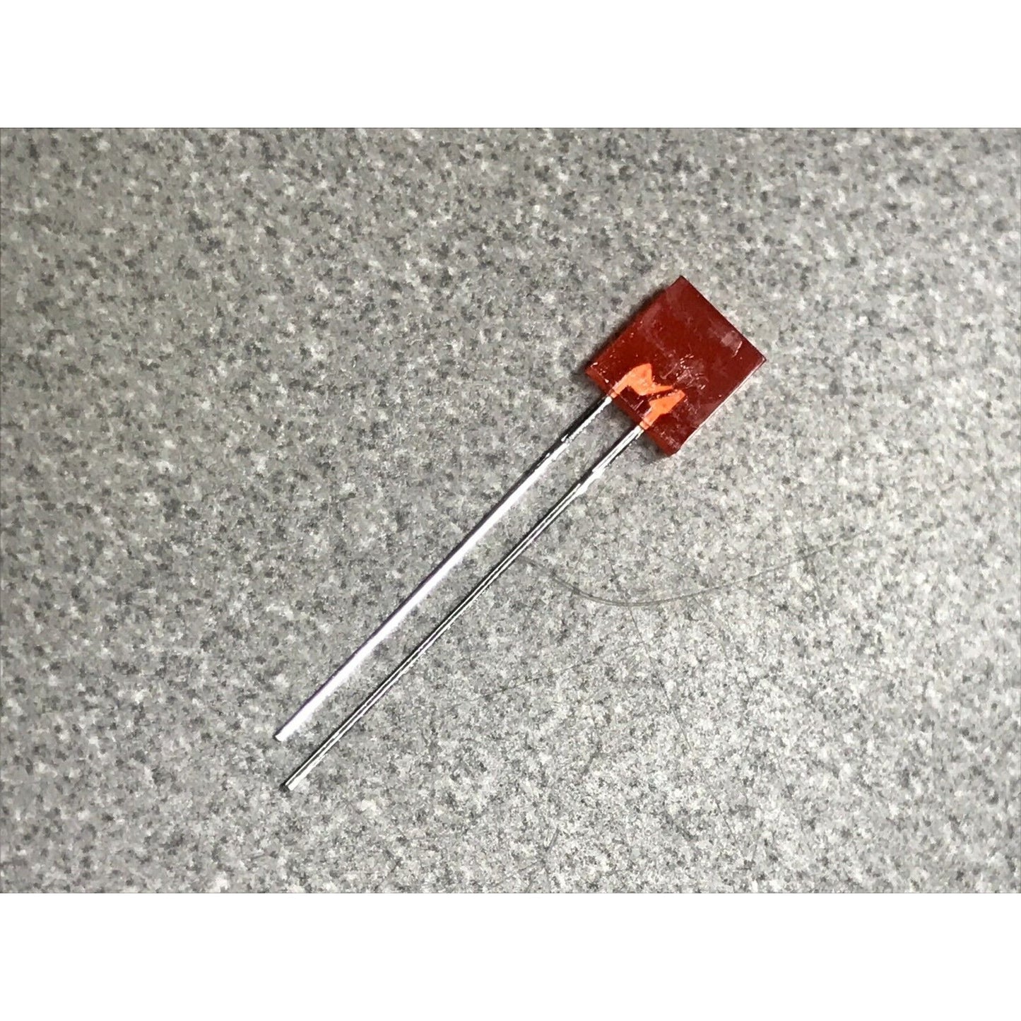 LED Red 7.1x2.4 Ligitek Electronics 04110005 - Lot of ~600 closeup of LED