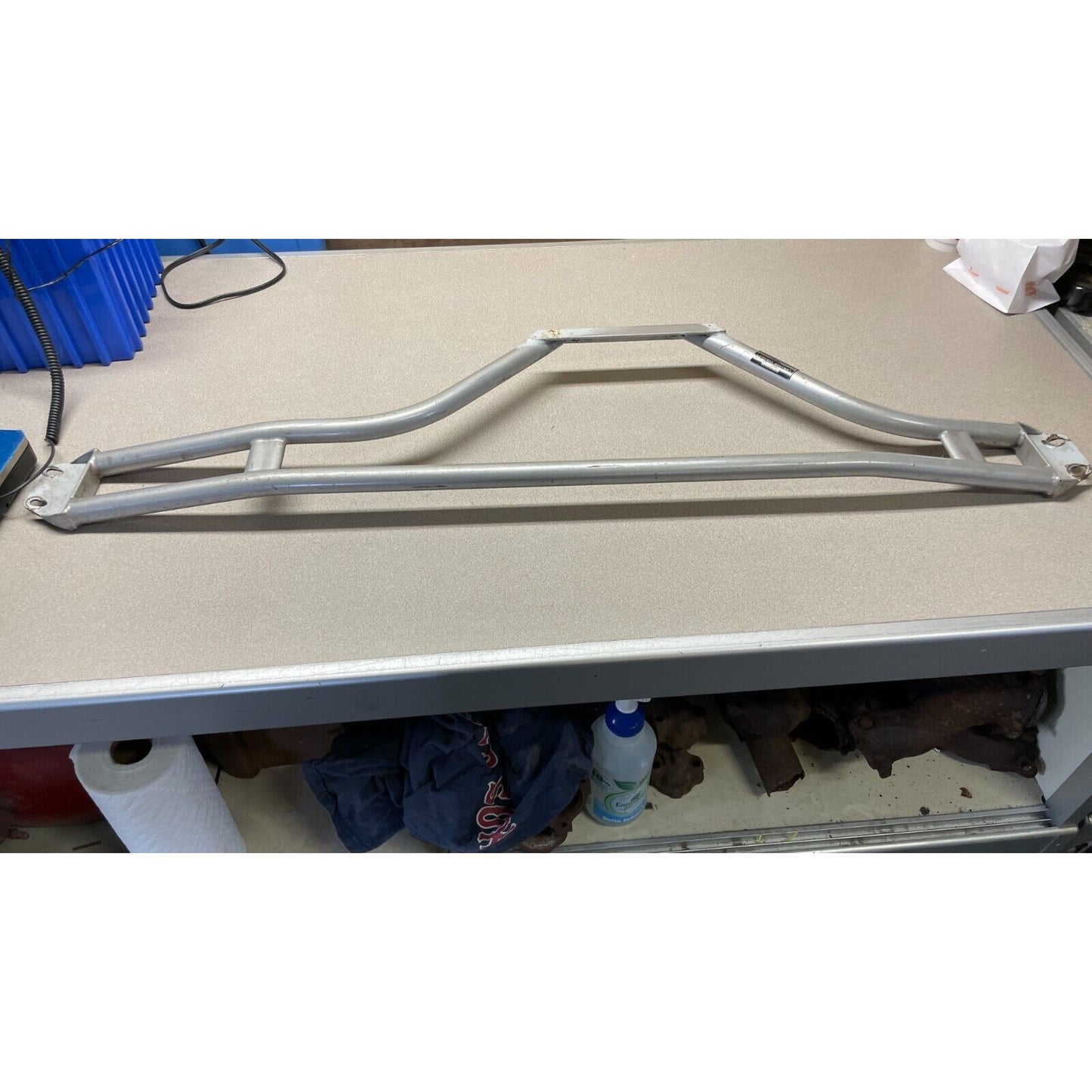 Benen Honda Civic Del Sol Strut Bar above engine