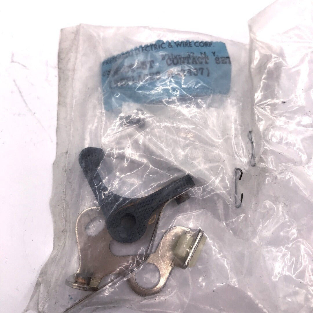 Preferred FM-3T-5T Contact Set (Replaces R-2437) closeup in packaging