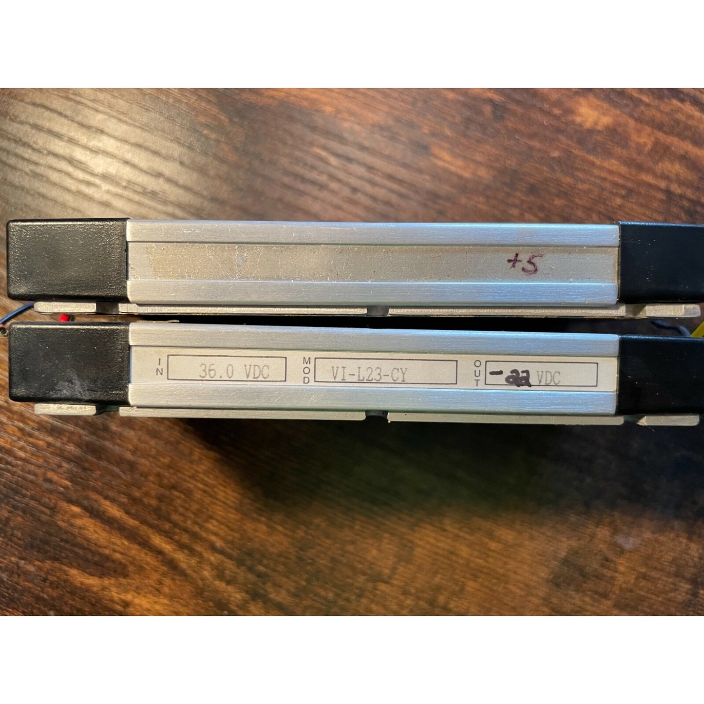 Vicor VI-L23-CY DC:DC Converter, 36.0V in, -22V Out side view with input/output and model number