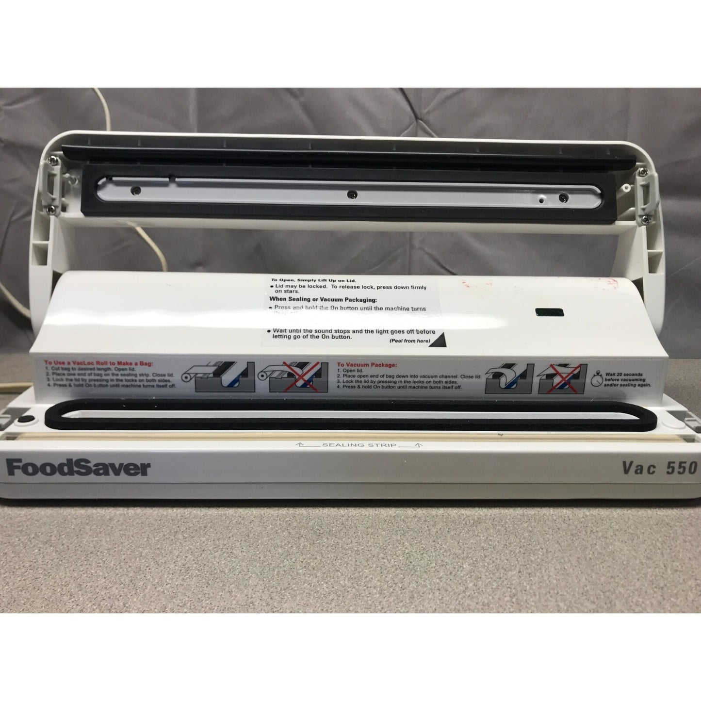 FoodSaver Vacuum Sealer Vac 550 unit opened