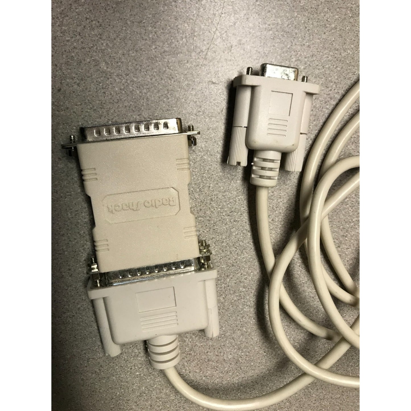 Acros 325SE Computer - Includes various cables and Leather Carrying Bag cable