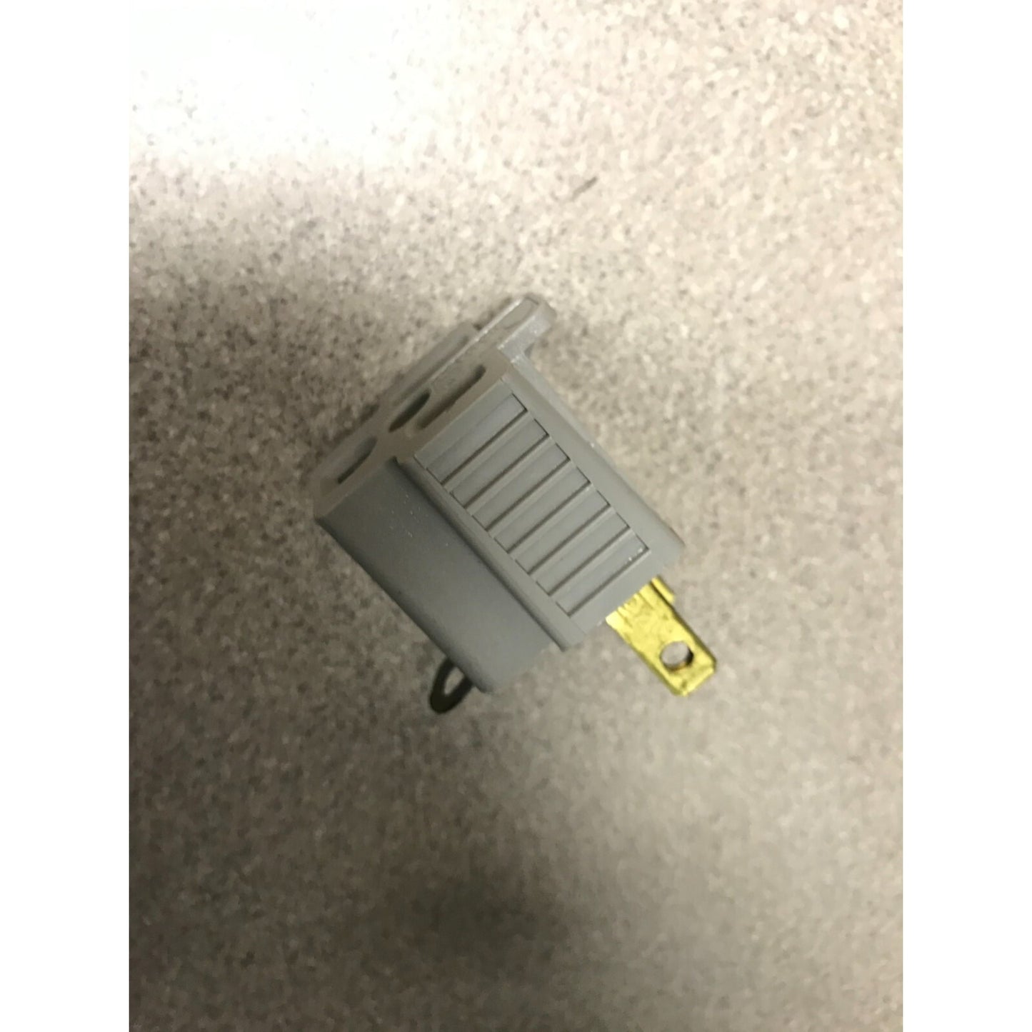 Acros 325SE Computer - Includes various cables and Leather Carrying Bag power adapter