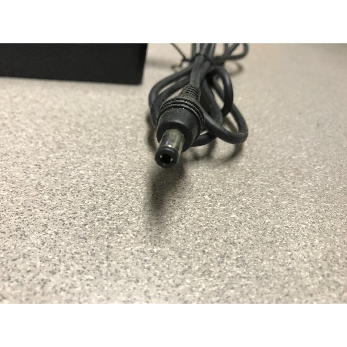 ViaSat AC Power Adapter Model AD8530N3L connector