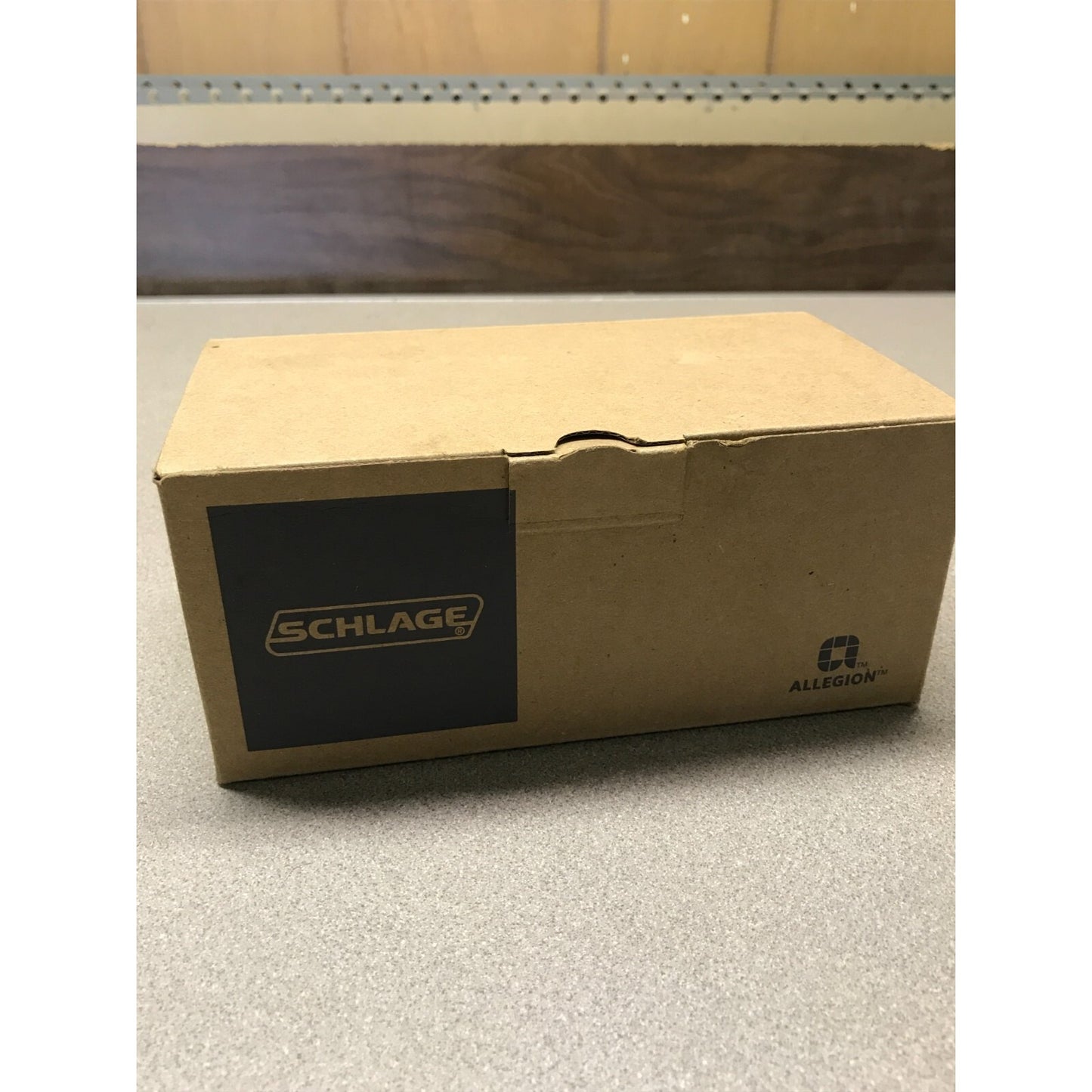 Schlage Inside Handle Set Black, F59 MER622 RH top of box