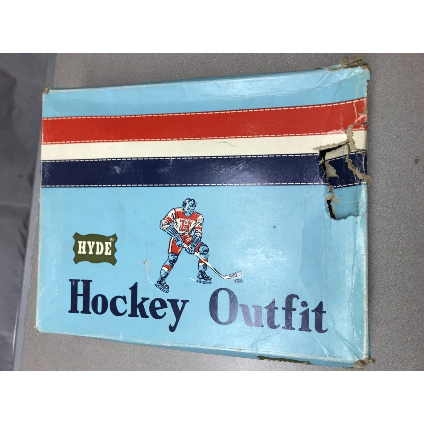 Vintage Hyde Jr. Blue Liner 784 4 Hockey Skates top of box