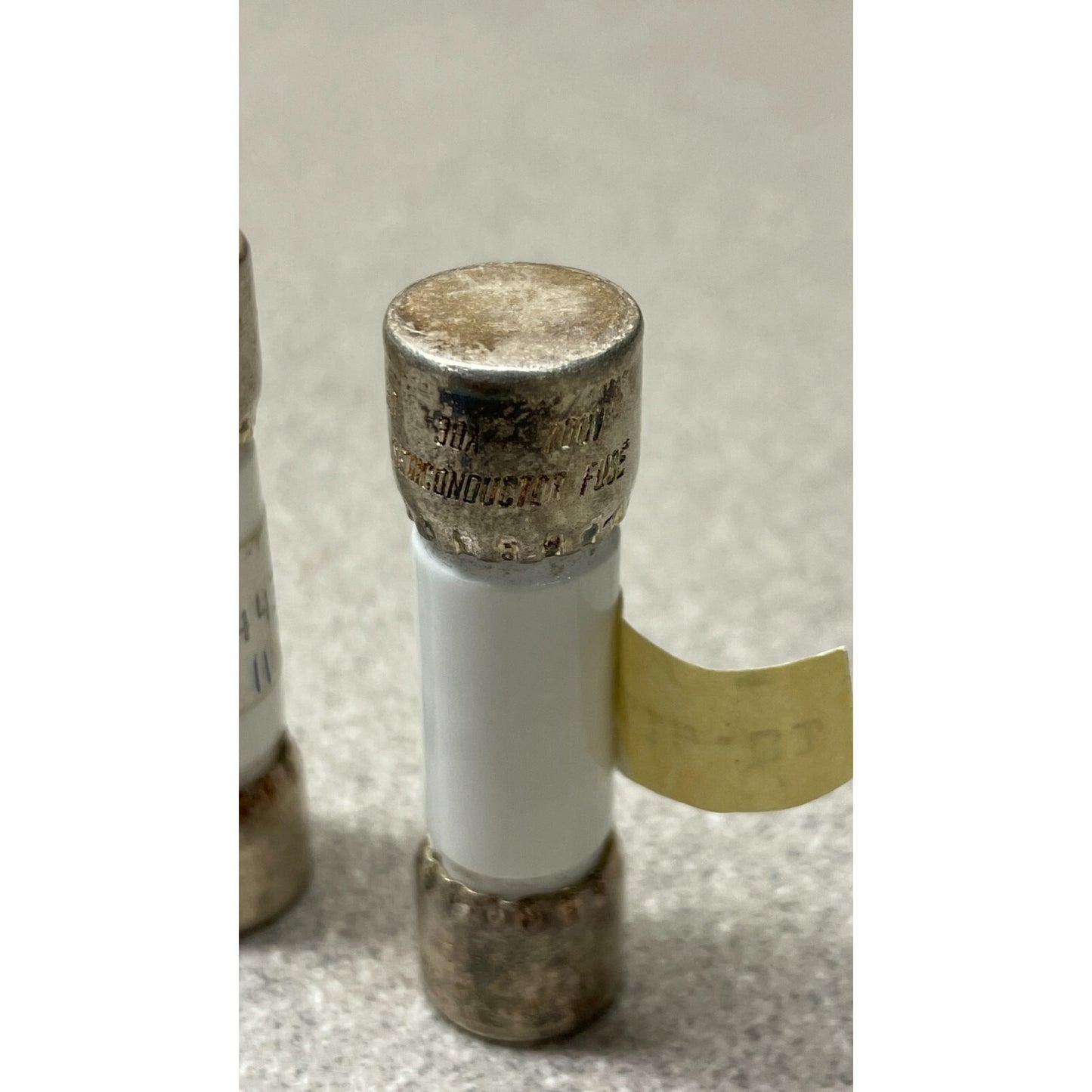 Bussman Mfg. Buss Semiconductor Fuse 30A 700V close up