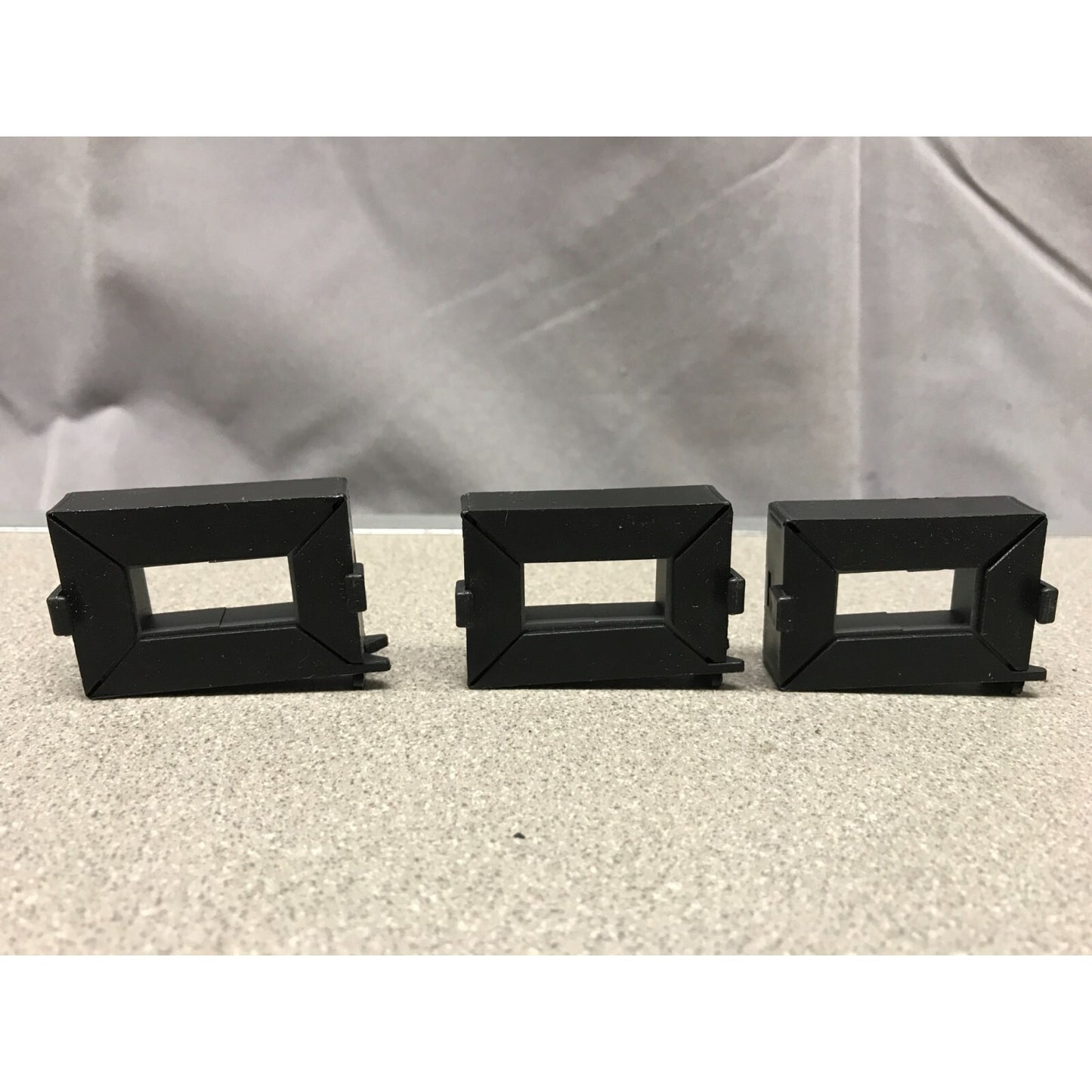 MFJ Enterprises MFJ-701 RFI-Free Snap-on Choke Kit front view