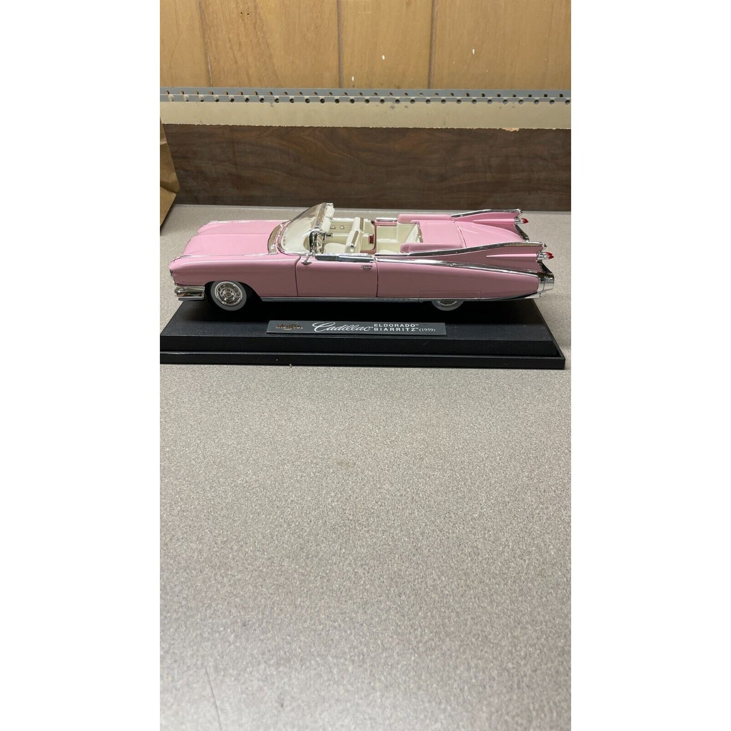 Maisto 1959 Eldorado Biarritz Pink Die Cast, Scale: 1/18 driver's side view