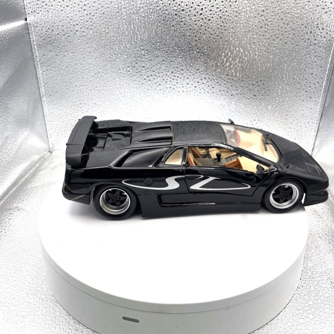 Maisto Lamborghini Diablo SV Black Die Cast, Scale: 1/18, No. 11226 passenger side view