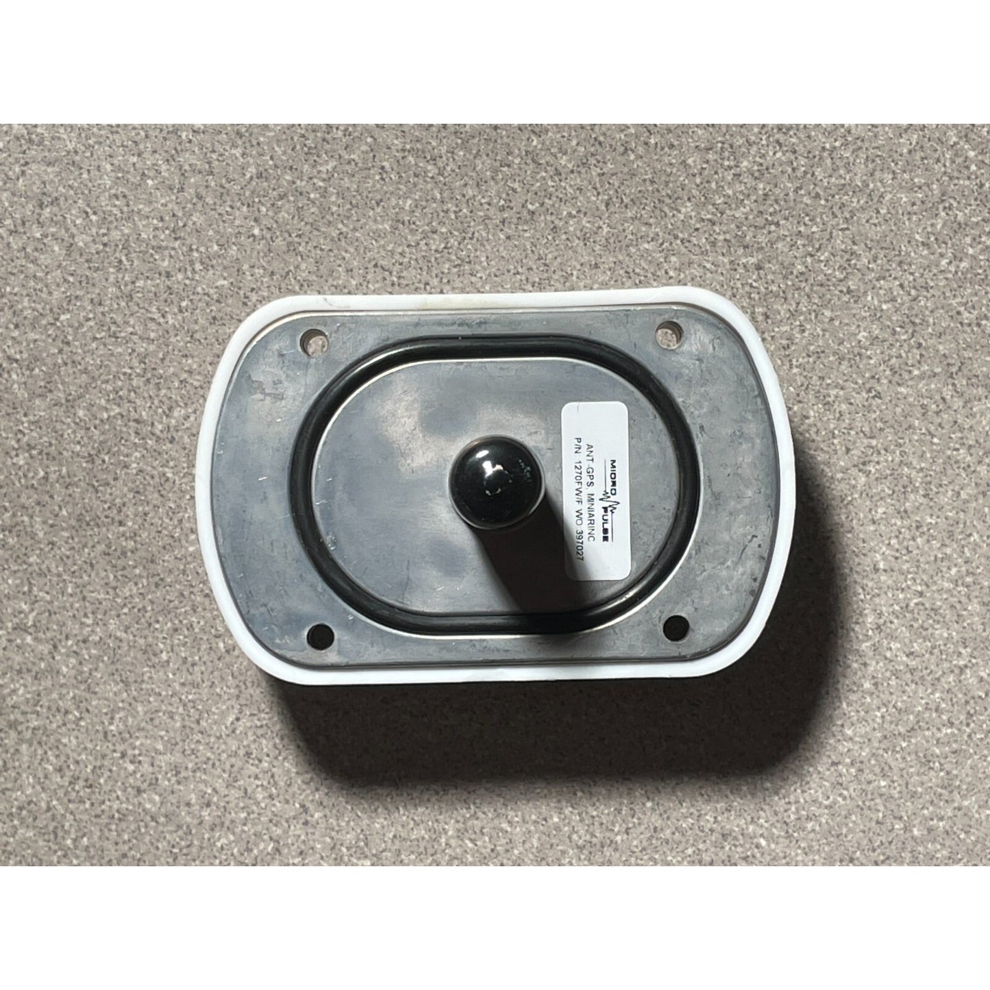 Micro Pulse GPS Antenna Vehicle Marine Airborne P/N 1270FW/F bottom view