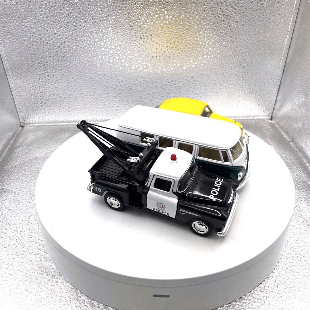 Kinsmart Wind Up Car Lot of 3, Chevrolet and Volkswagen Lot, Scale: 1/32 passenger side view