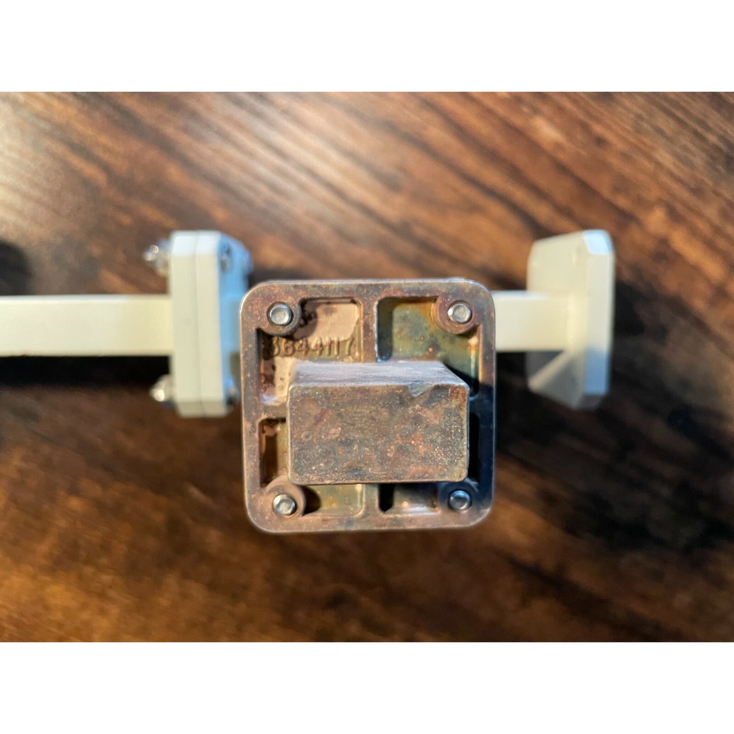 Cross Guide Coupler 102-594-01 L with 100-574-09 Rev.AD connection bottom view