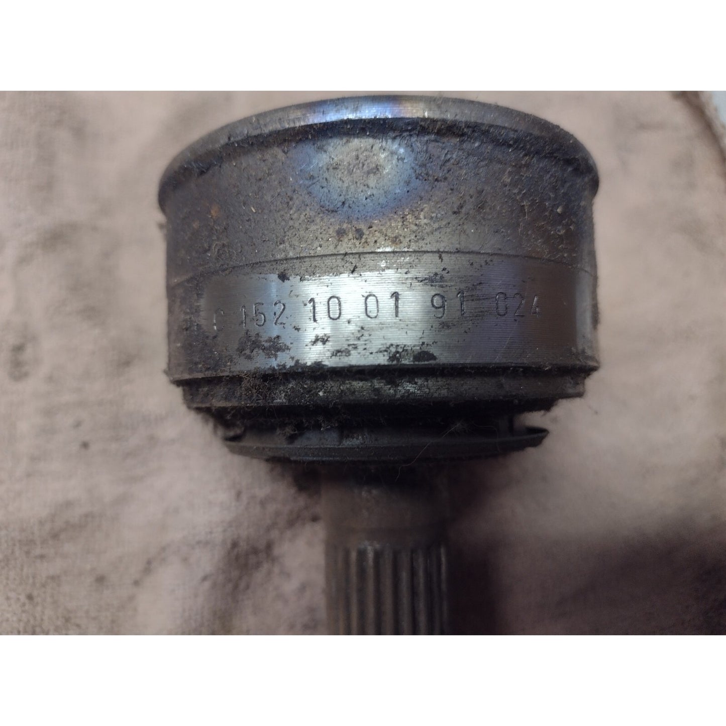 Lobro Drive Shaft Joints CV Joint C 152 10 01 91 024 A 06 96 product stamp closeup