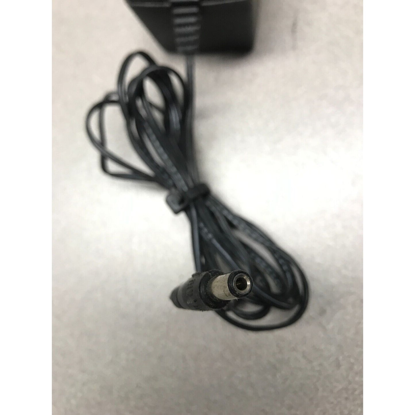 MP International Plug-In Class 2 Transformer Model W41A-091000-5/1 power cord connector