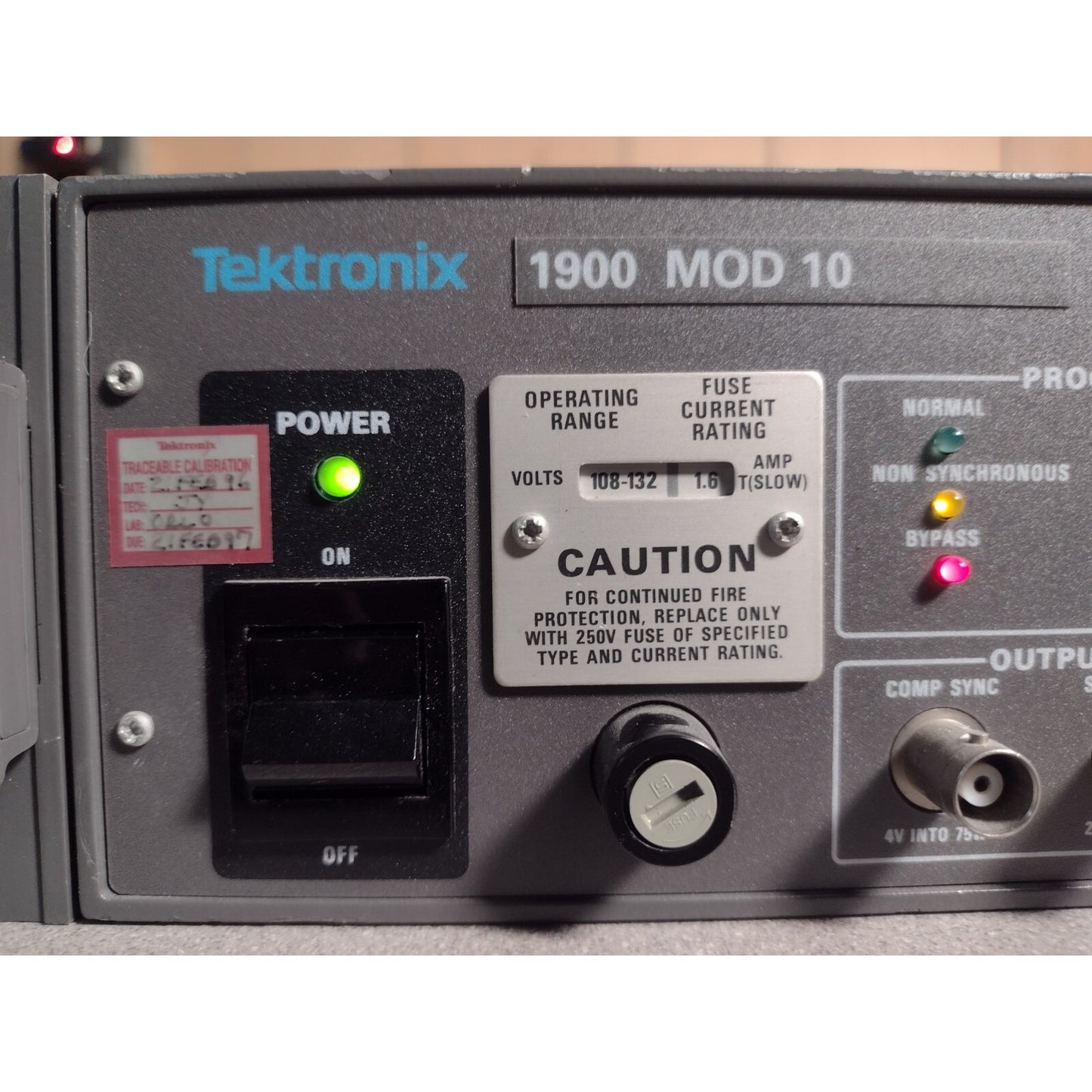 Tektronix 1900 MOD 10 front panel powered on closeup