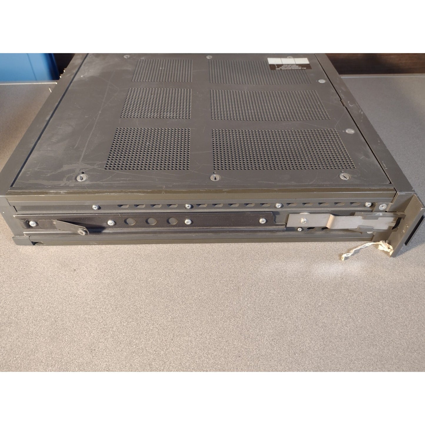 Tektronix 1900 MOD 10 side panel