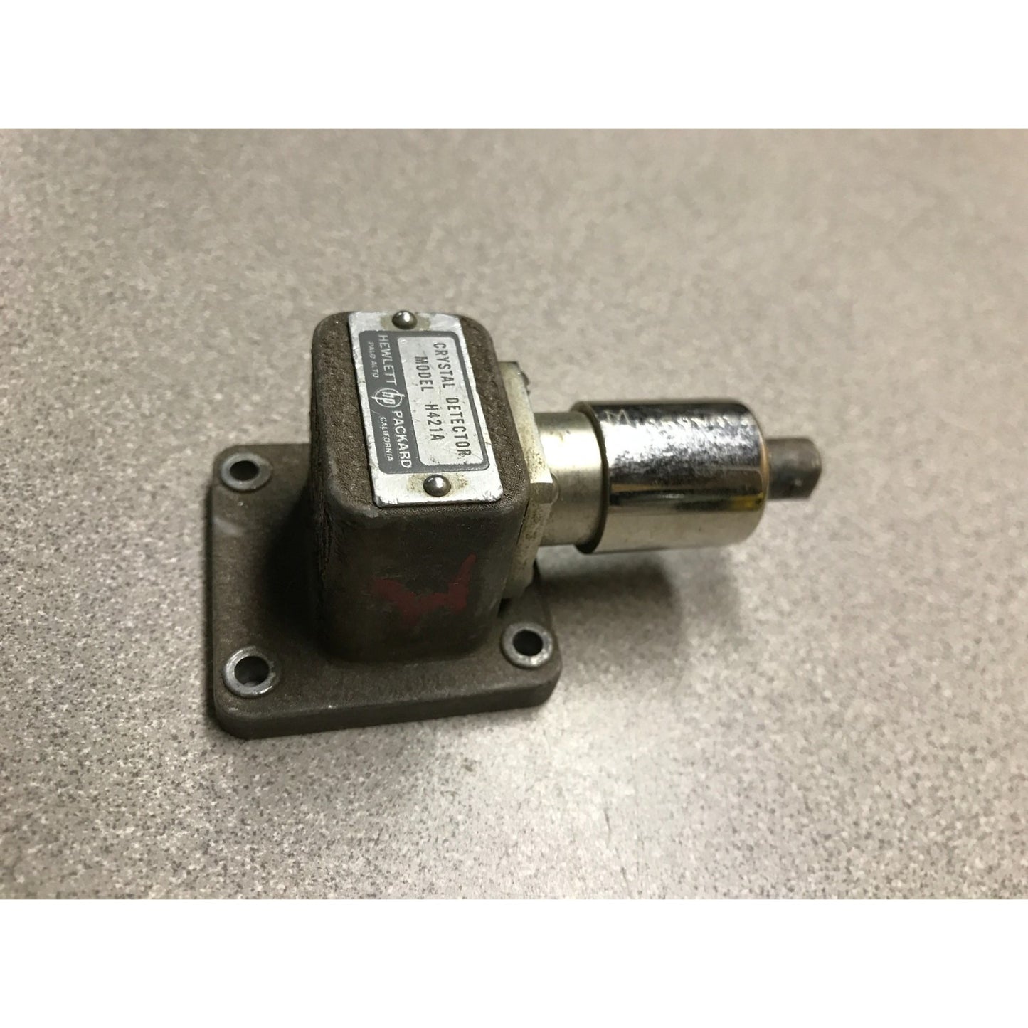 HP Crystal Detector H421A top and side view