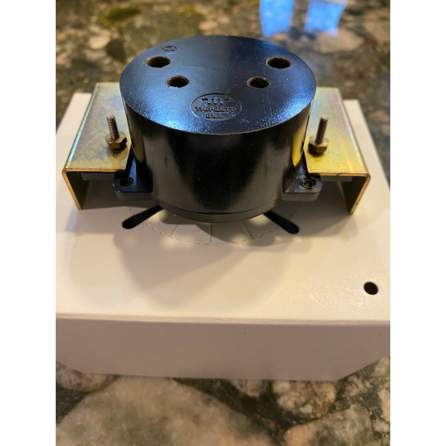 TRIPLETT CORPORATION 320-GLB 0-10 DCV D.C. VOLT METER
top view