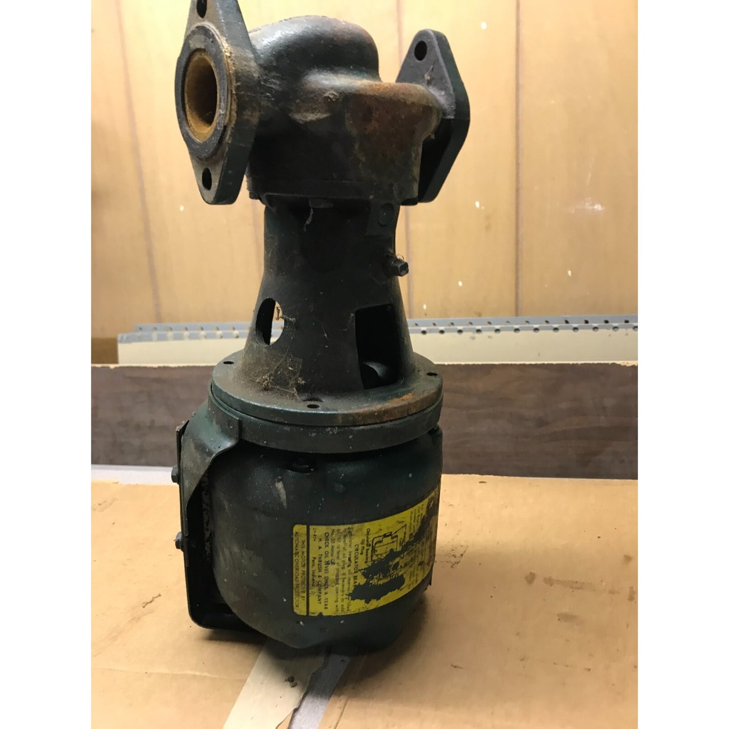 Thrush Water Circulator Model SQD, Vintage Used Green Housing, Motor and Centrifuge Attachment setup together