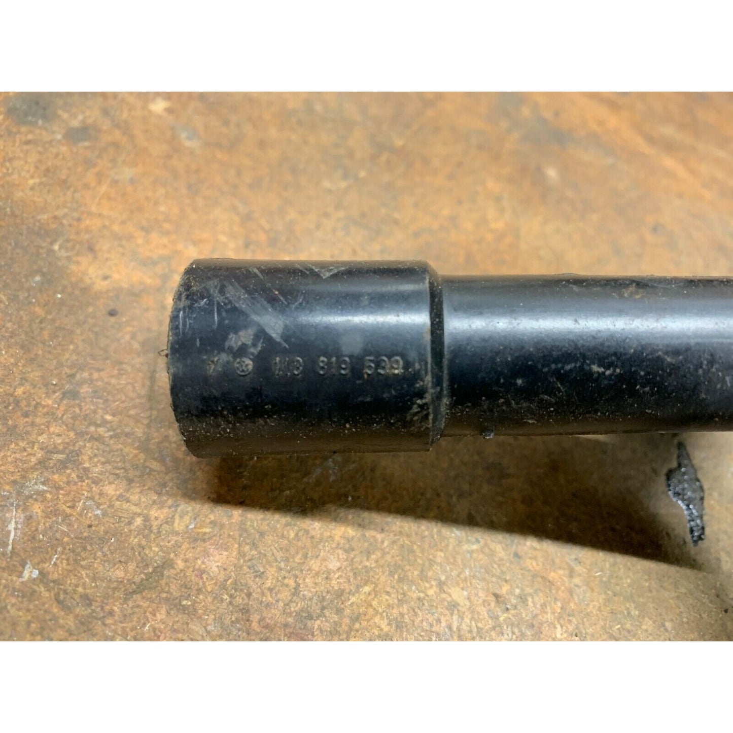 VW 113-819-539 U Drain Tube Elbow - Connects to Air Control Box