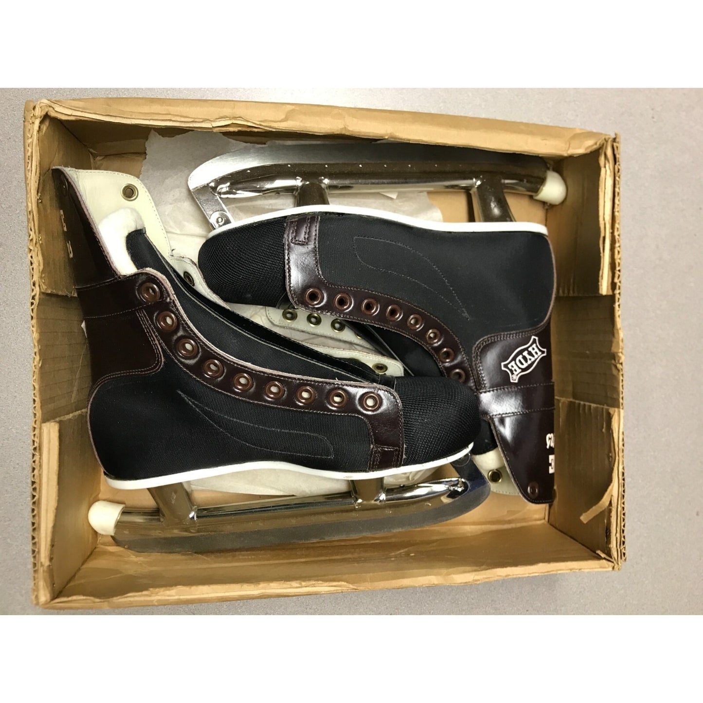 Vintage Hyde Jr. Blue Liner 784 4 Hockey Skates in box