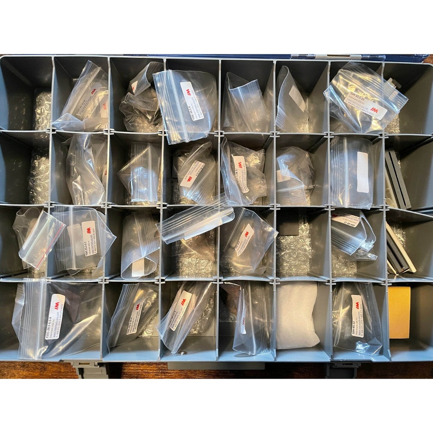 Intermark Inc Cable Plug Kit included items in packaging