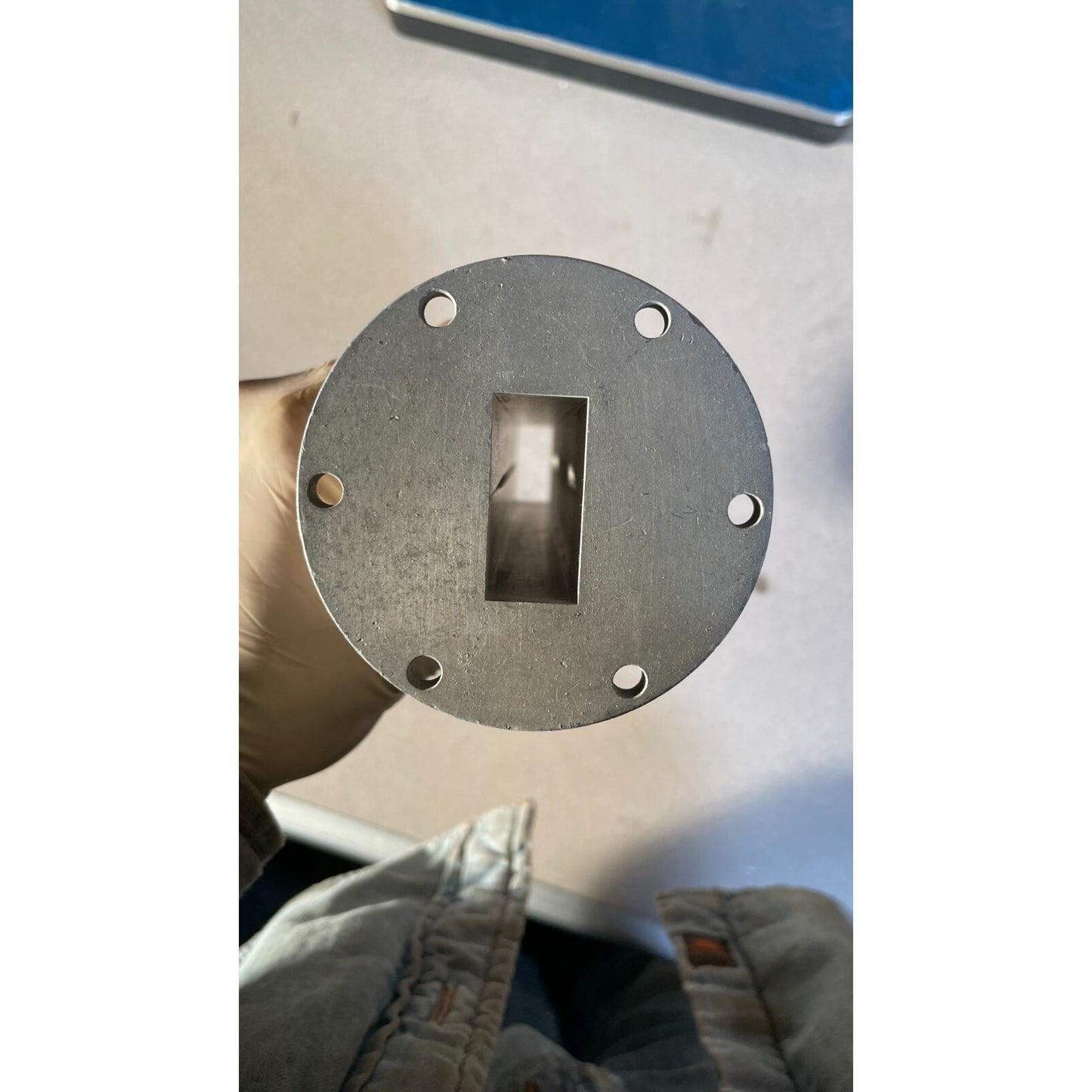 HP Slotted Section J810B side/mounting view