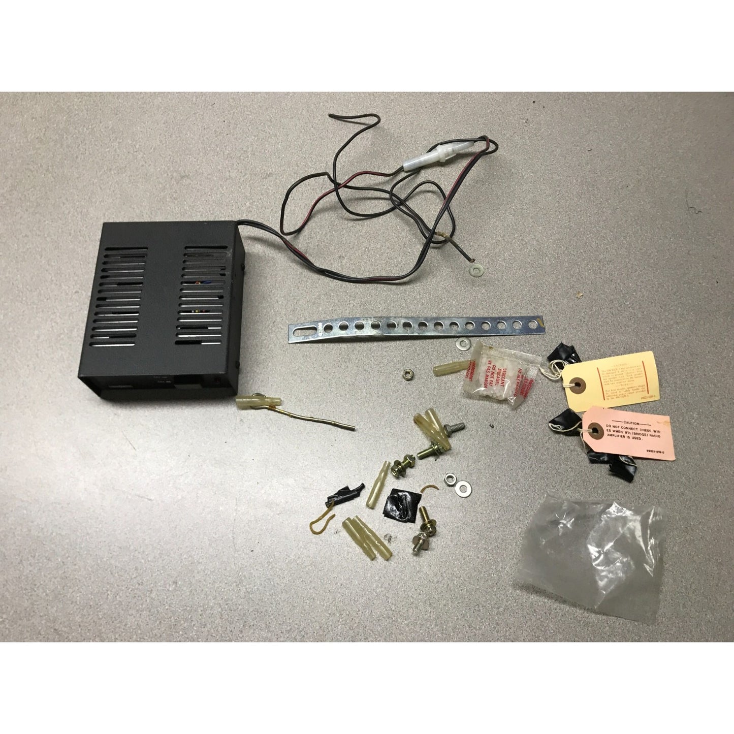 Sparkomatic Power Booster Power Amplifier LC50 5A Fuse 12V DC Negative Ground unit with hardware included