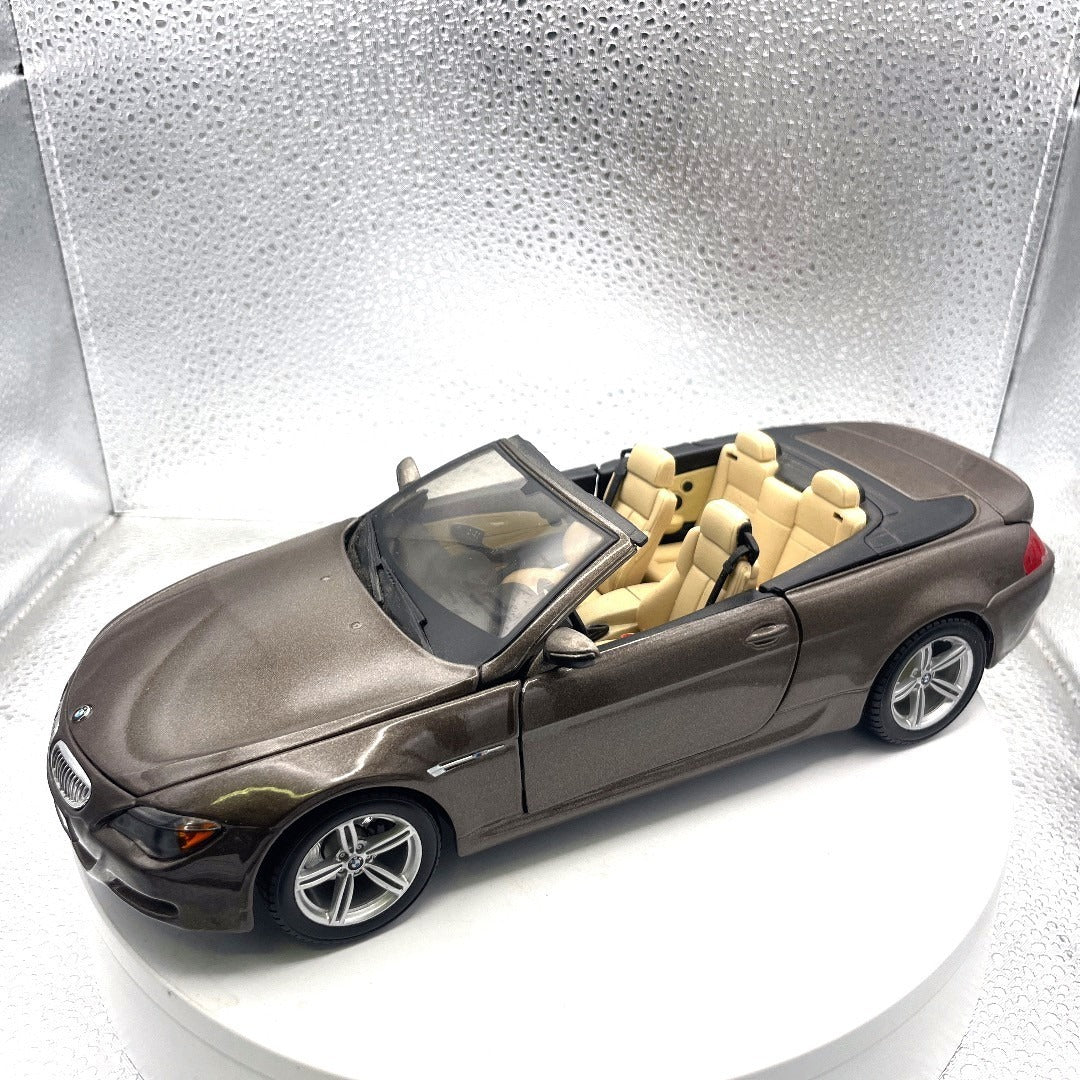 Maisto BMW M6 Cabriolet Brown Die Cast, Scale: 1/18, 11407 drivers side view
