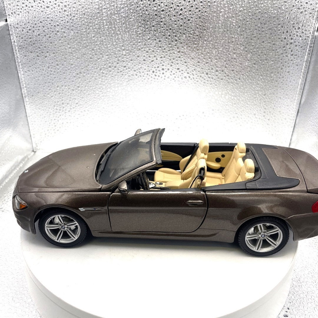 Maisto BMW M6 Cabriolet Brown Die Cast, Scale: 1/18, 11407 drivers side view