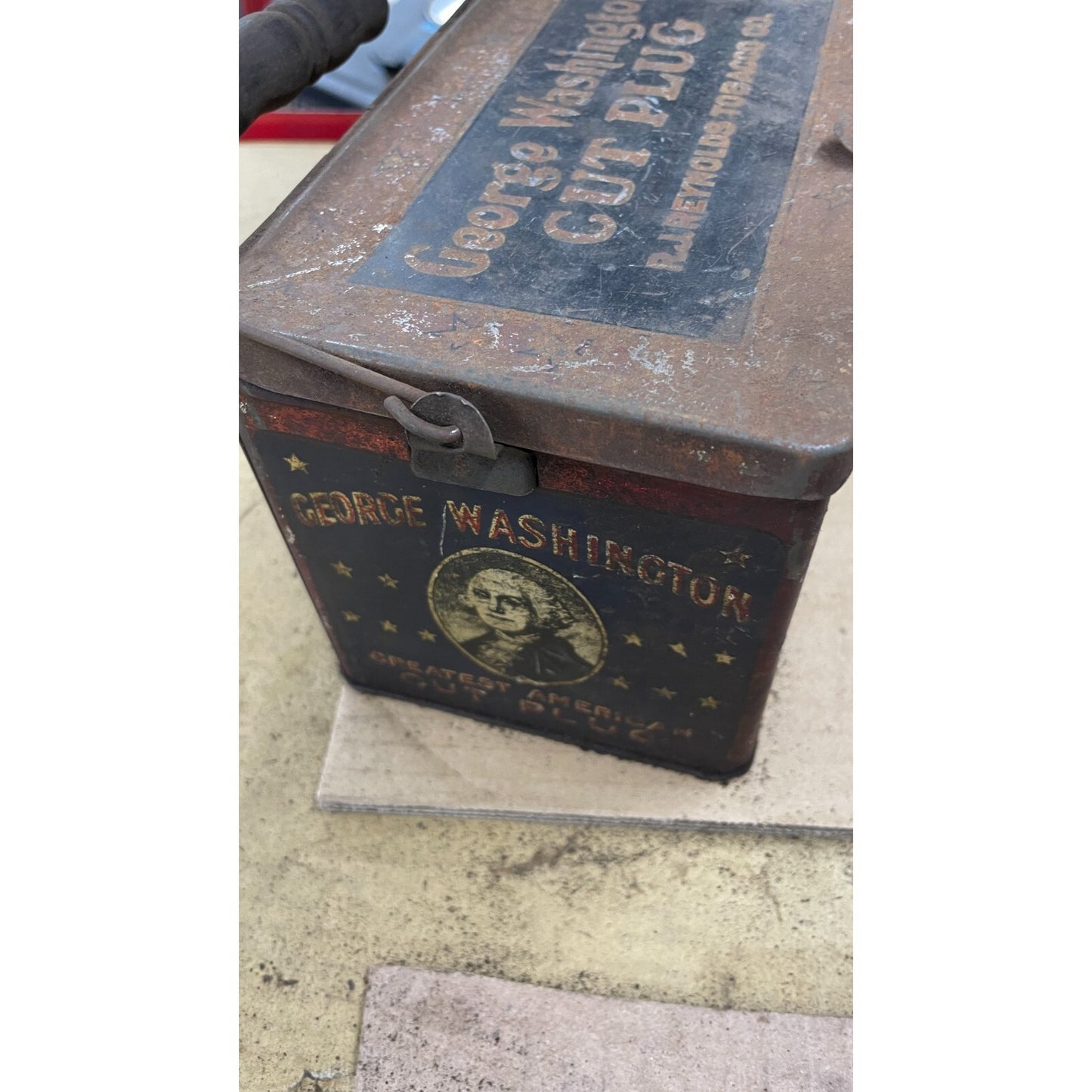 George Washington Cigar Box Greatest American Cut Plug - Tin Only top and side of box