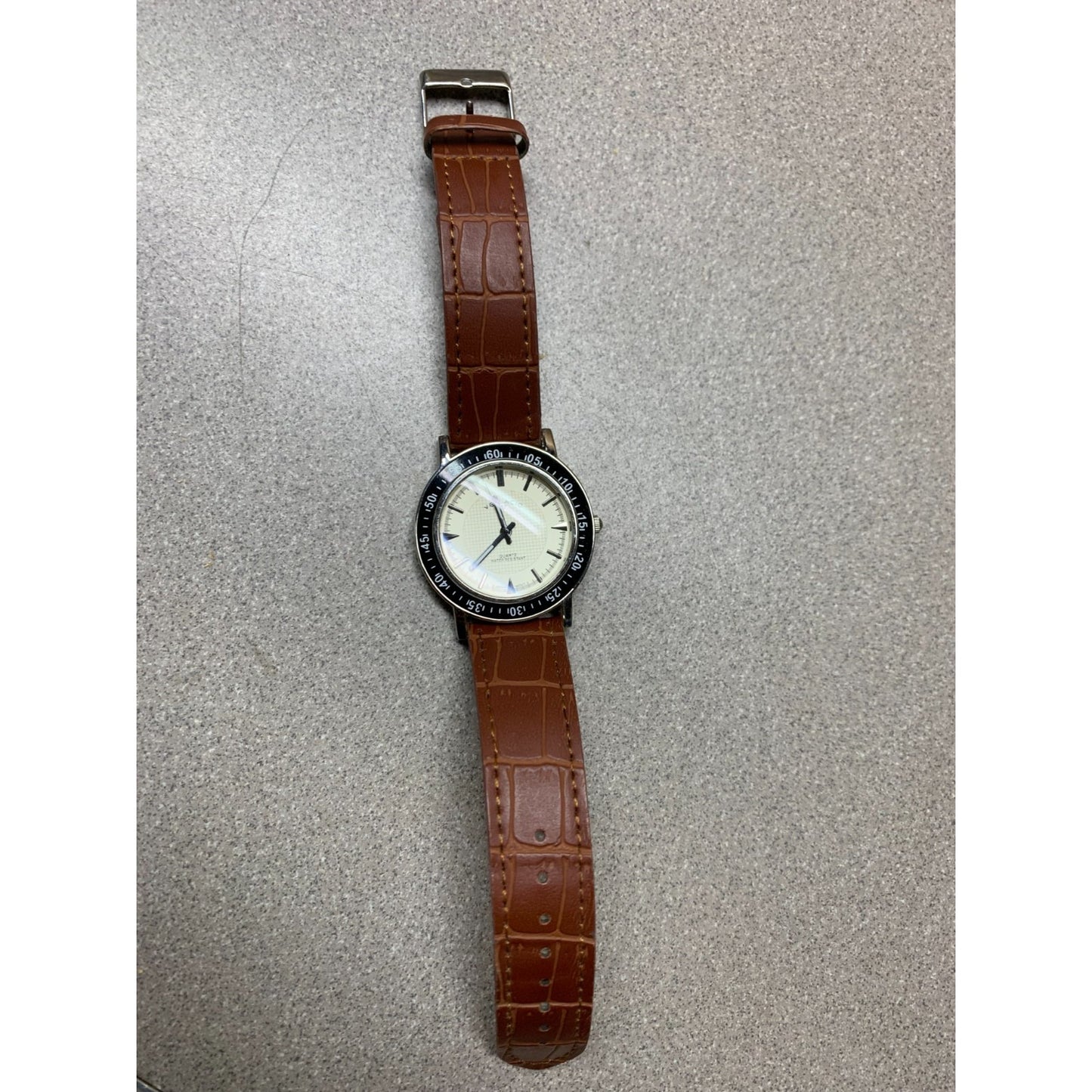 Vellacio Men's Watch 2150 Quartz Water Resistant on Genuine Leather Band full view of watch with brown leather band