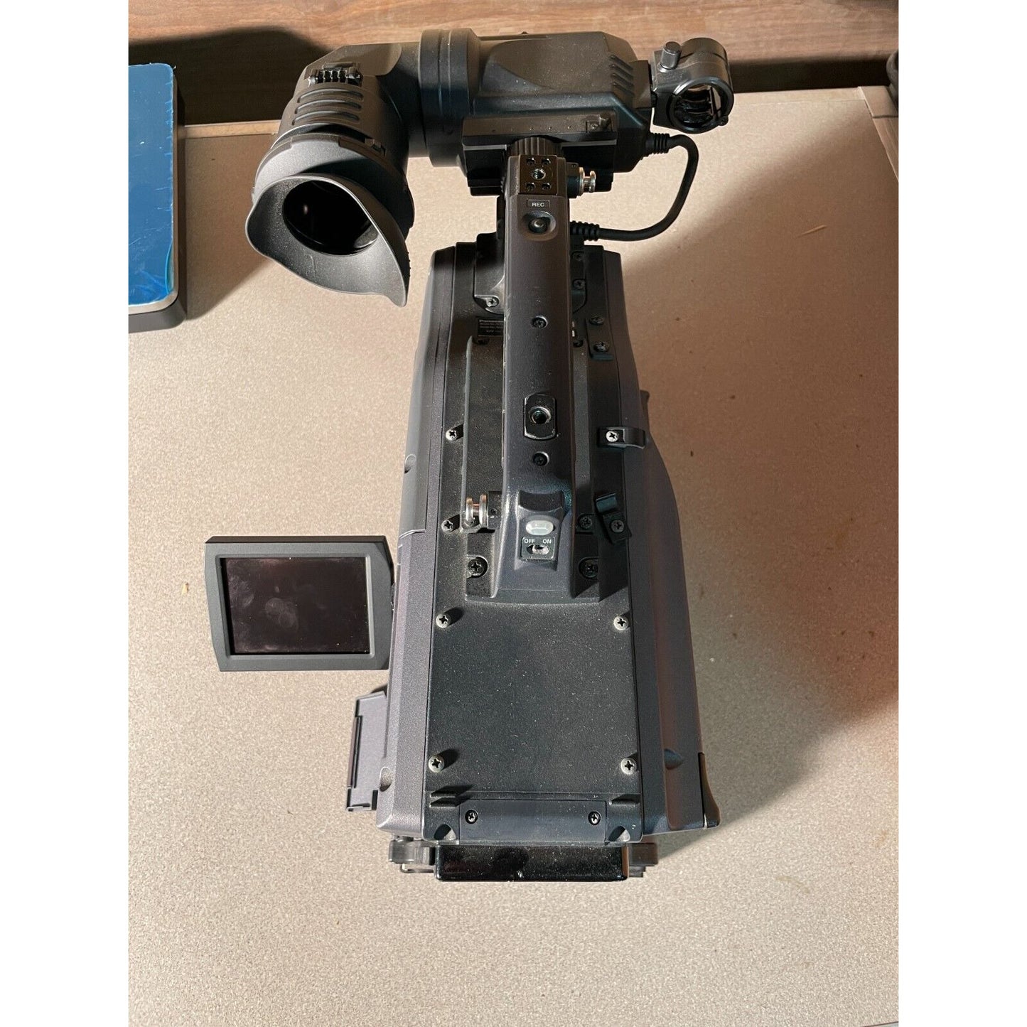 Panasonic AJ-HPX500P*HD* P2 Camcorder Body Only top view