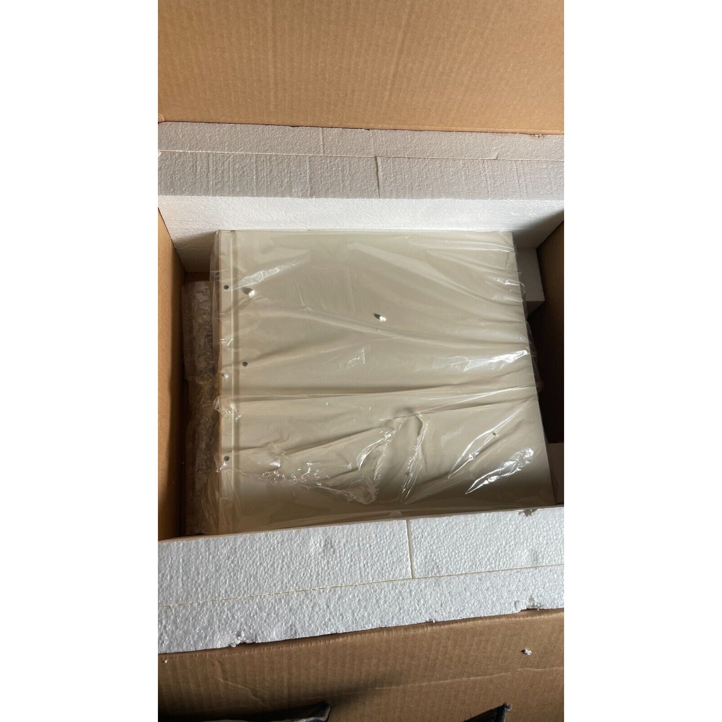 Cross Technologies Inc 450 Subcarrier Transmitter top of unit in box