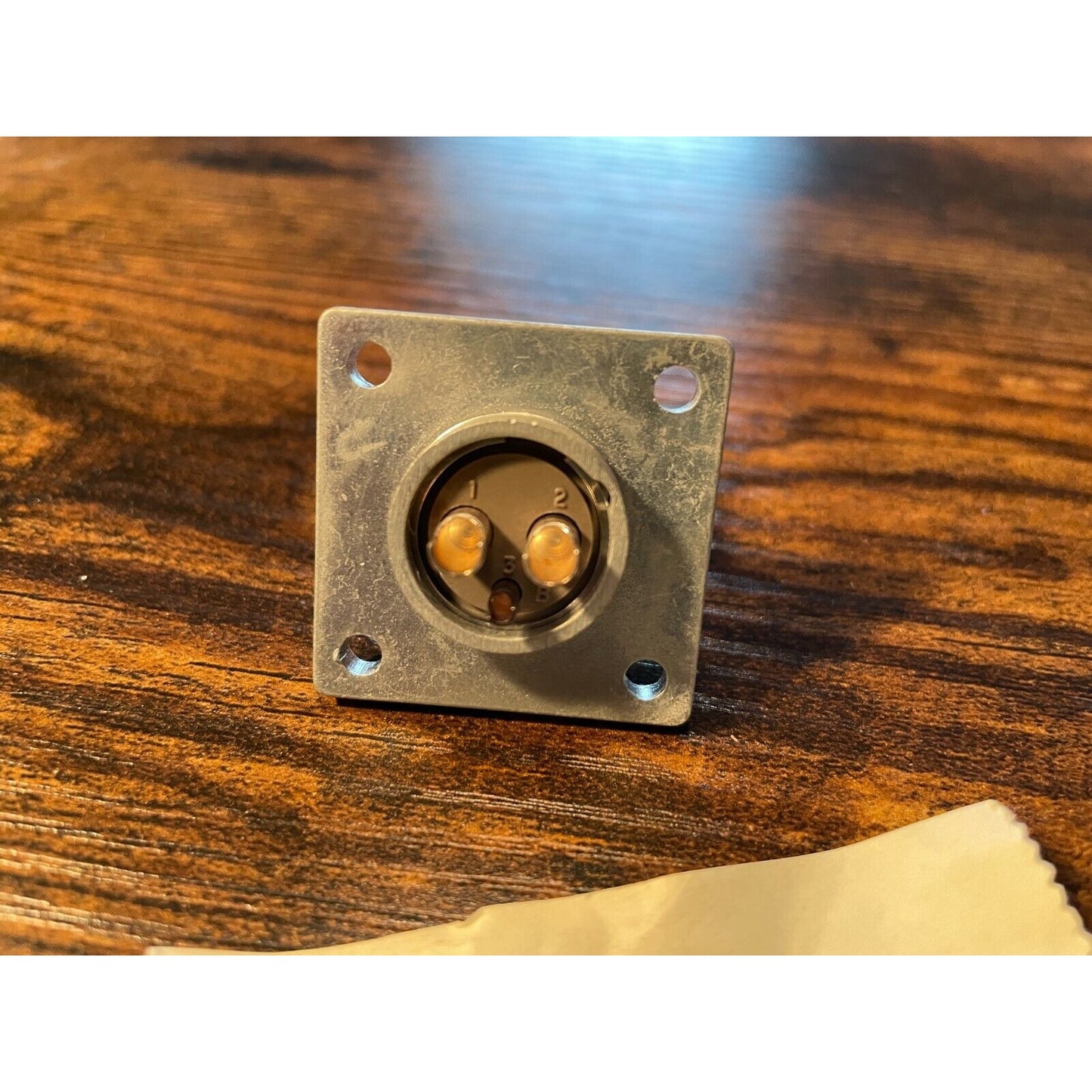 Time Electronics ITT 88533-3, Cannon WK-C3-32SL