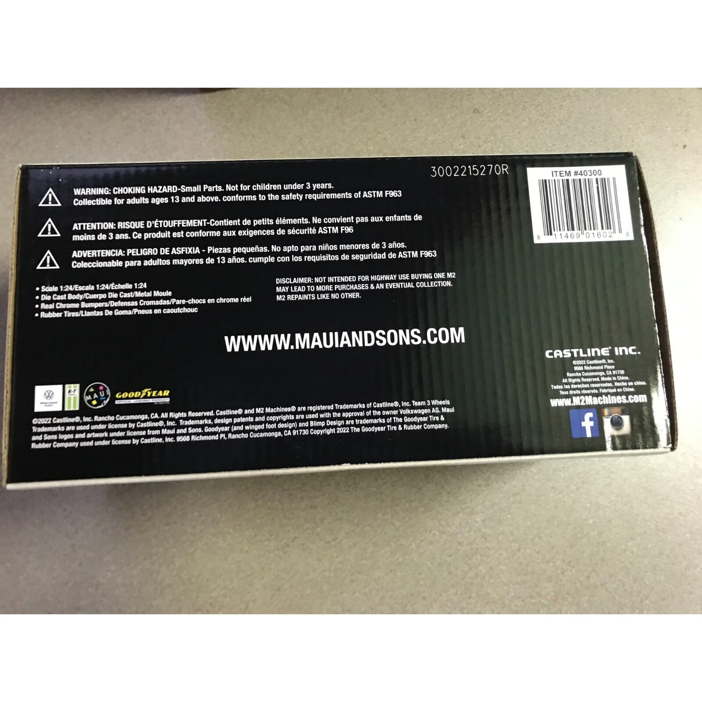 Maui&Sons 1952 VW Beetle R101 22-21 back of package with item warnings and manufacturer website