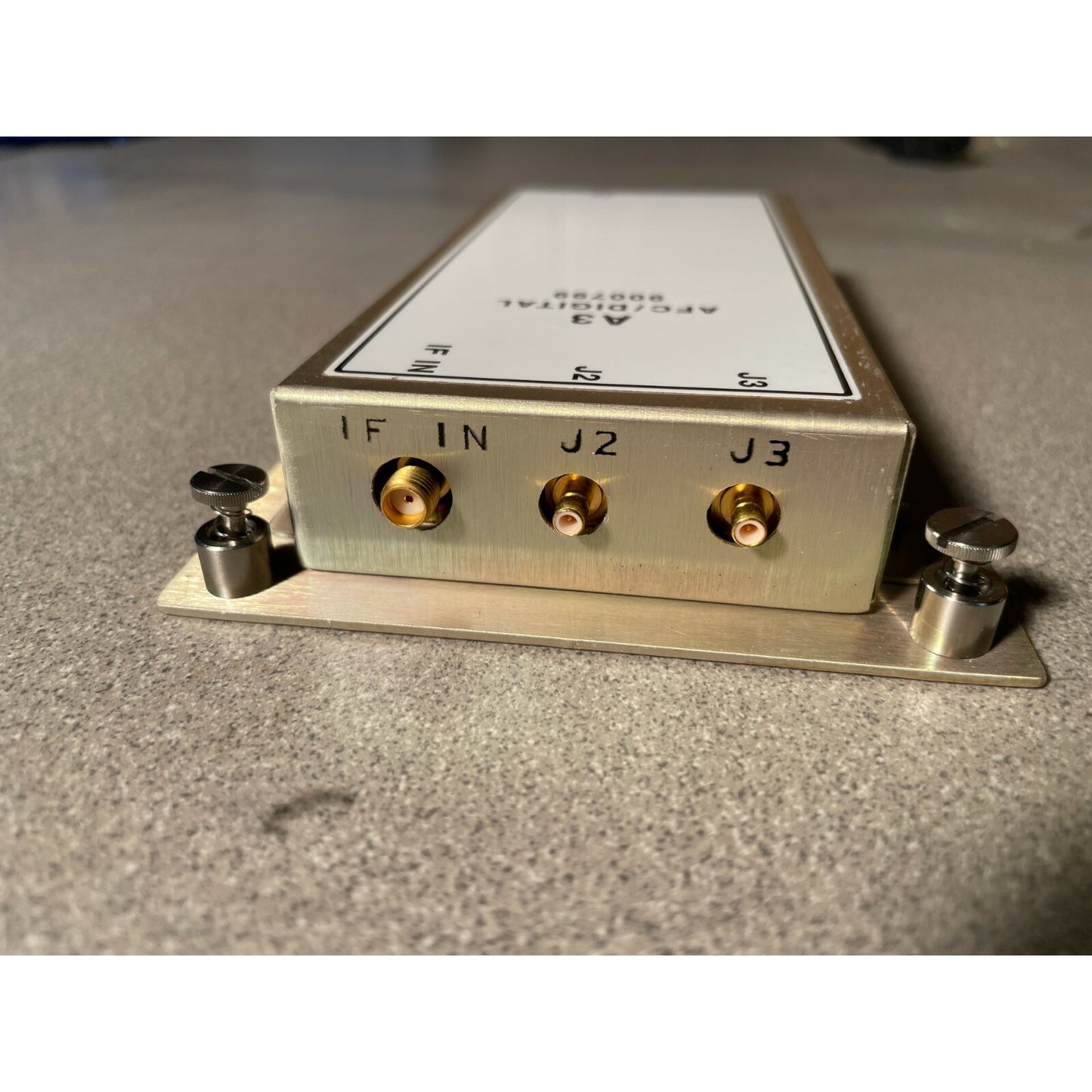 A3 AFC/Digital 900799 side view connectors