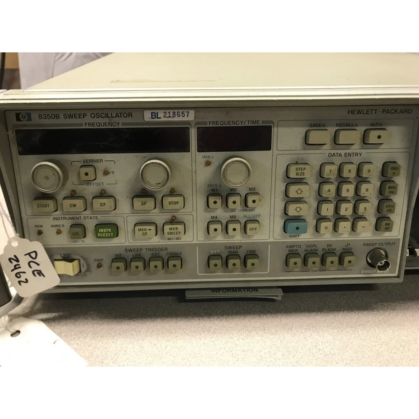 HP Hewlett Packard 8350B Sweep Oscillator Aglent Main Frame front panel