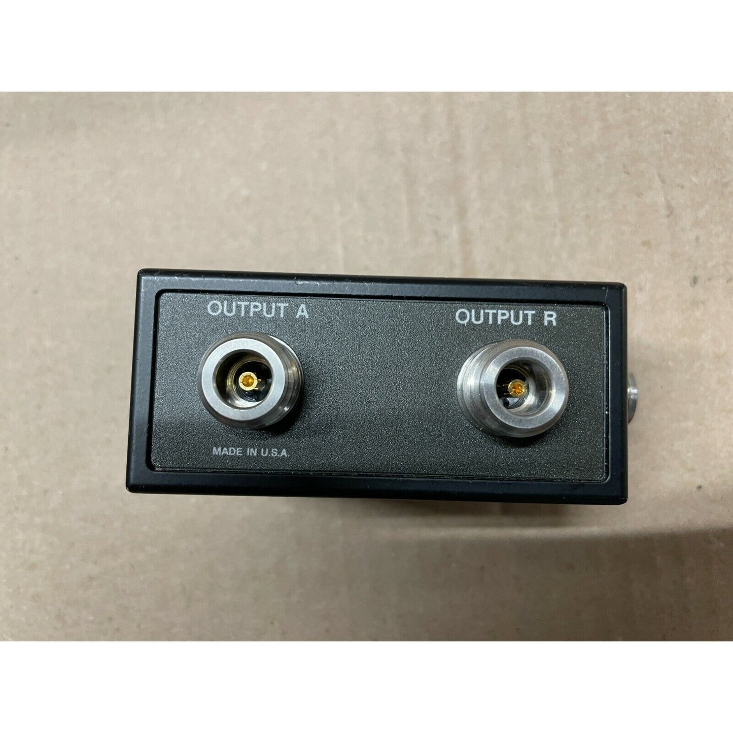 HP 35676-66302 50 OHM Signal Divider output connections