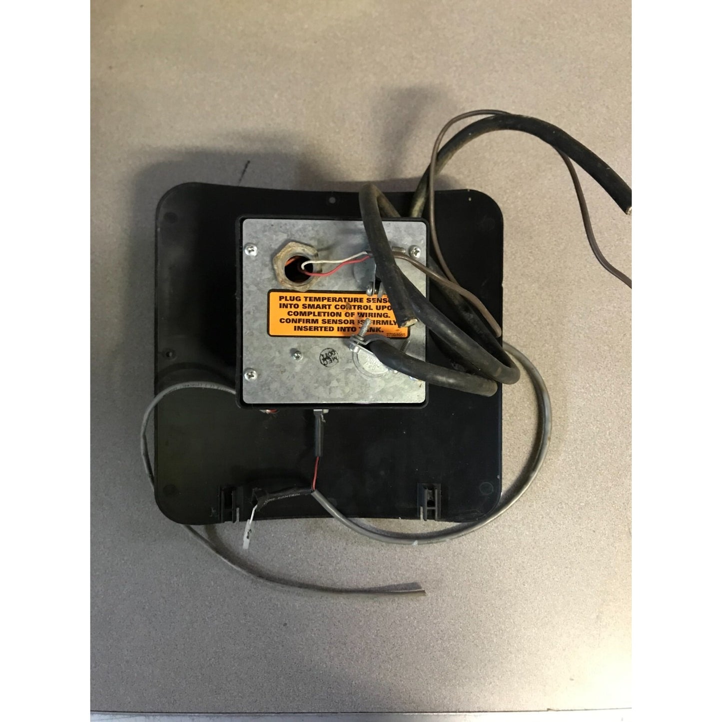 Amtrol 9040-636 Rev E Smart Control Panel back of unit